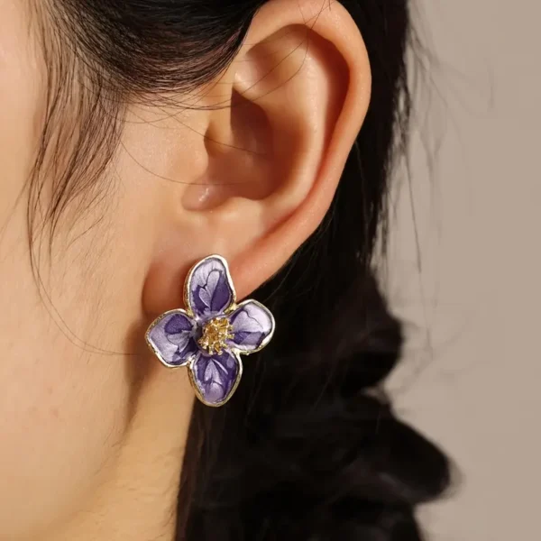 Elegant Vintage Floral Drop Earrings, Resin Inlay Zinc Alloy Dangle Earrings for Daily Wear and Gifting, April Birthstone, Novelty Earrings, Petal Earrings